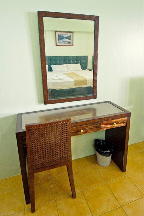 Danao Coco Palms Resort Cebu Номер фото